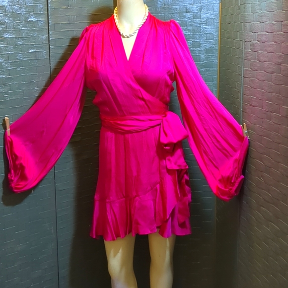 Banana Republic Dresses & Skirts - Silky Banana Republic Mini